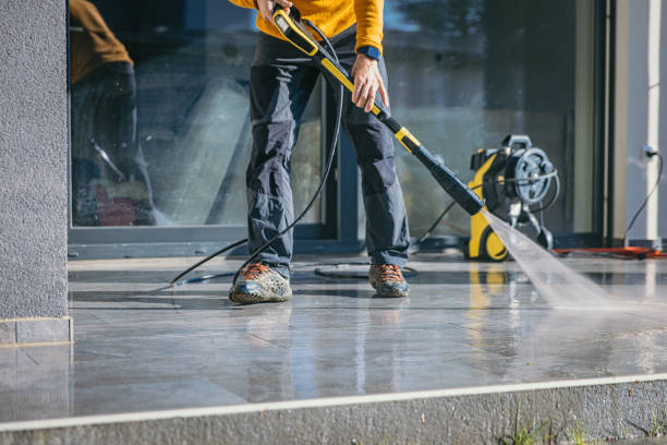 Why Choose Our Certified Pressure Washing Experts for Your Project Needs in Kellyville, OK?